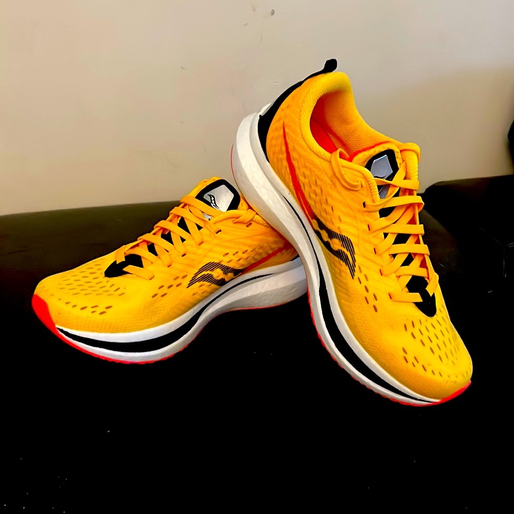 Saucony Endorphin Speed 2 - Women’s Size 8.5